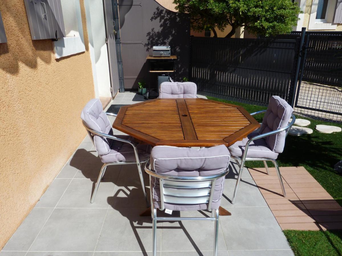 Appart Cosy Avec Son Exterieur Chaleureux,Piscine Et Parking Prive Fontvieille Eksteriør billede